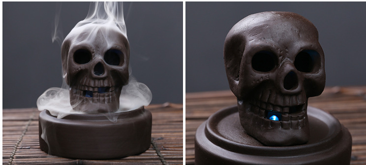 Aroma Burner With Skeleton Head & Pumpkin Detail